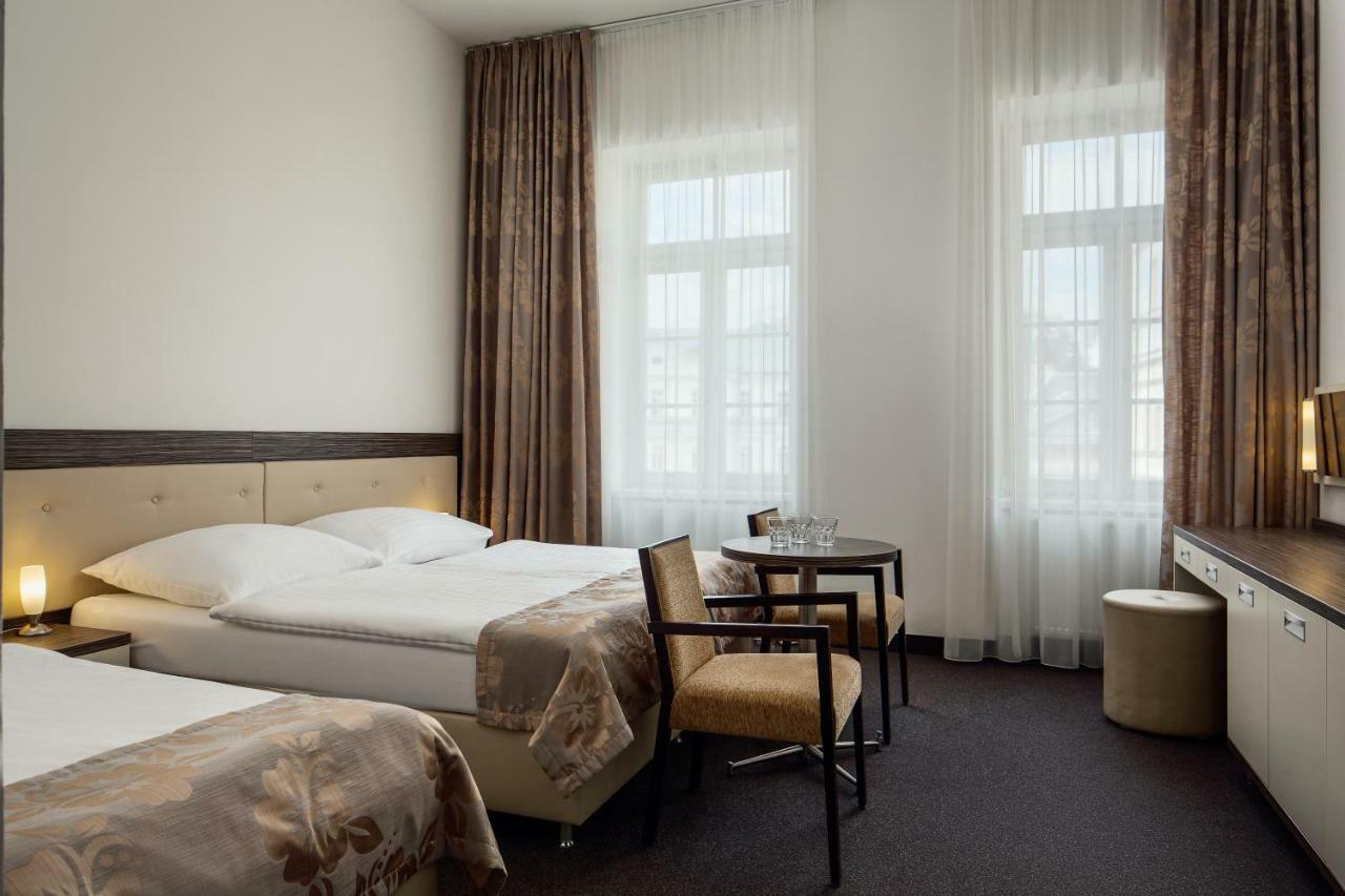 Hotel Malta Карлови Вари Екстериор снимка