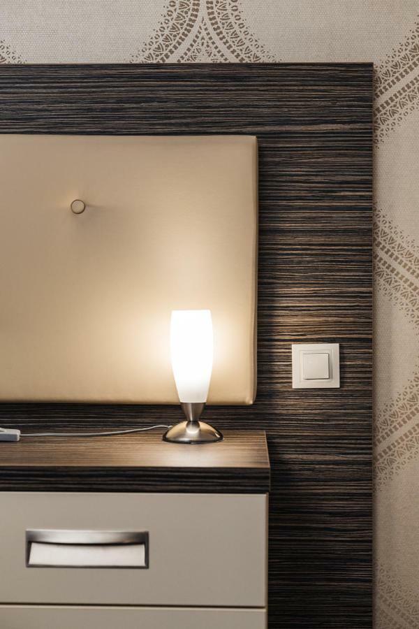 Hotel Malta Карлови Вари Екстериор снимка